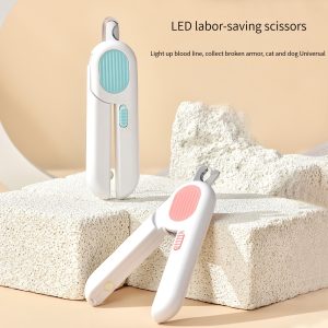 Pet Nail Trimmers With LED Light, Circular Cut-hole Cat Paw Cutter Dogs Nail Cutter Avoid Excessive Cutting