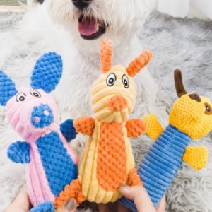 Noisy Plush Dog Toy, Bite-Resistant, Teeth-Grinding Pet Toys for Cats & Dogs, Fun Squeaky Pineapple Fleece Chew Toy