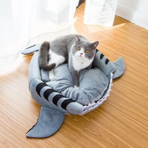 Cat BedShark Shape Pet Puppy Sleepping Bed Warm Kennel Suitable for Beds for Indoor Cats Small Dog Bed Washable