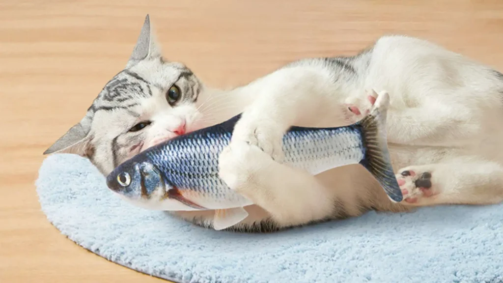 Soft plush fish cat toy designed for indoor cats to kick and wrestle